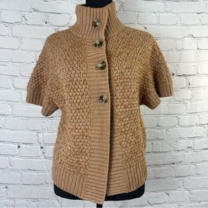 BANANA REPUBLIC SHORT SLEEVE CARDIGAN WOMEN SWEATER.
